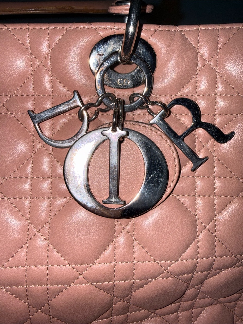 Christian Dior Large LADY DIOR Bag Pristine in Powder Pink Lambskin 💖 - Picture 5 of 14